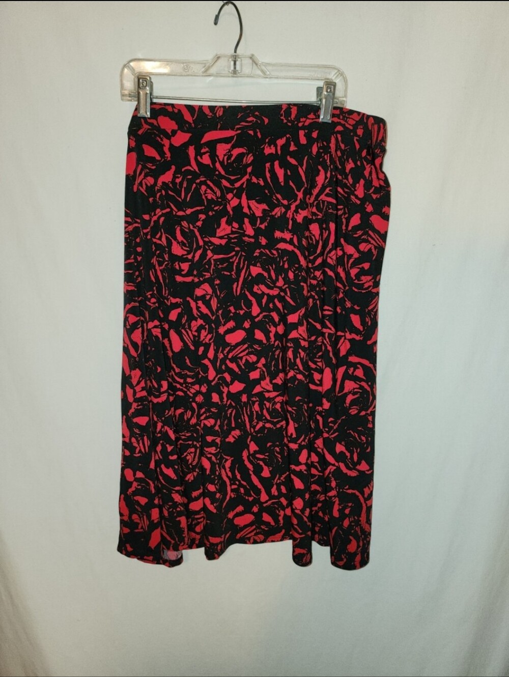 George womens size xlarge black red print skirt